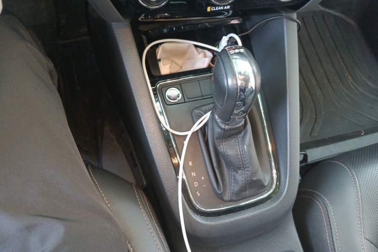 Used Volkswagen Sagitar 2017 230TSI Automatic Luxury Edition