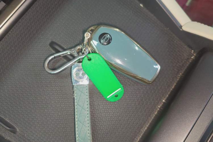 Used BYD Qin L 2024 DM-i 120KM Leading Model Interior 1