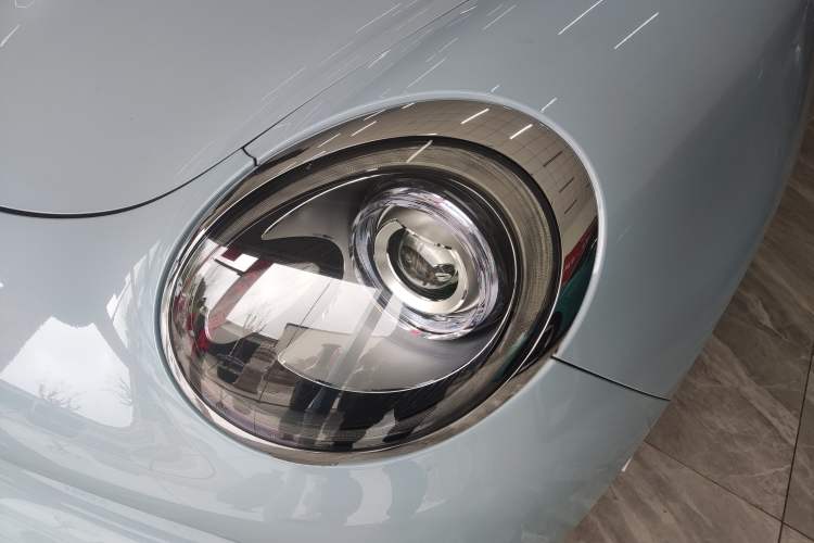 Used ORA Good Cat 2021 400km Standard Range Venus Edition Lithium-Ion Battery Left Front Headlight