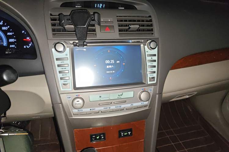 Used Toyota Camry 2013 200G Classic Luxury Edition