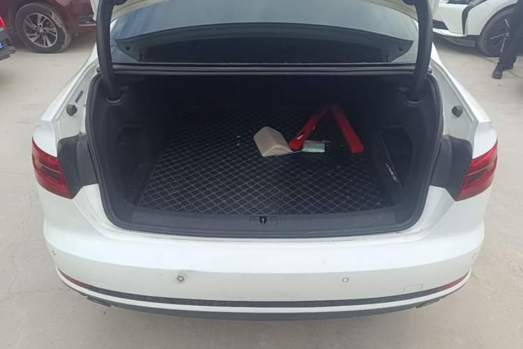 Used Audi A4L 2018 30th Anniversary Edition 45 TFSI quattro Individual Sport Edition Trunk