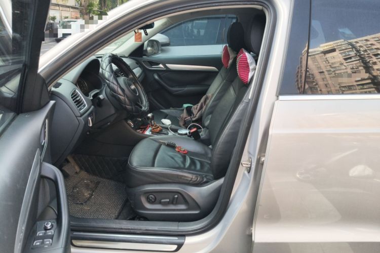 Used Audi Q3 2015 35 TFSI Comfort Model
