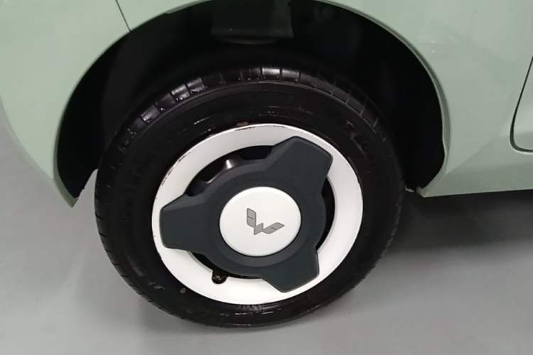 Used Wuling Hongguang MINIEV 2021 Macaron Premium Model – Lithium-NMC