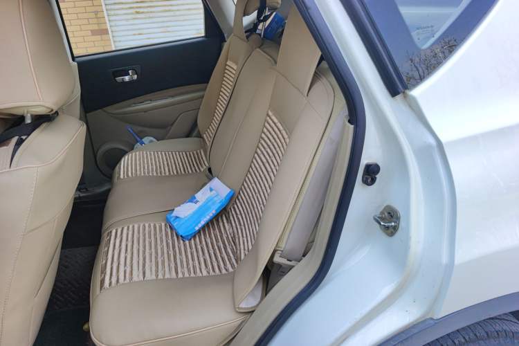 Used Nissan Qashqai 2012 1.6XE Wind 5MT 2WD
