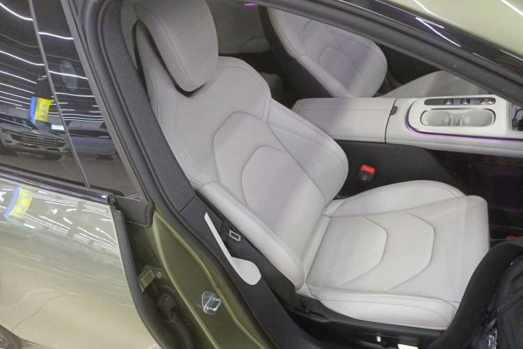 Used Xiaomi Auto SU7 2024 Rear-Drive Long-Range Intelligent Driving Version