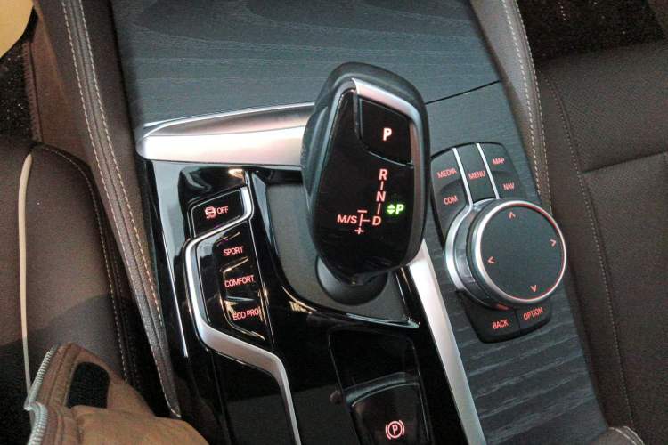 Used BMW 5 Series 2021 530Li Leading Model M Sport Package