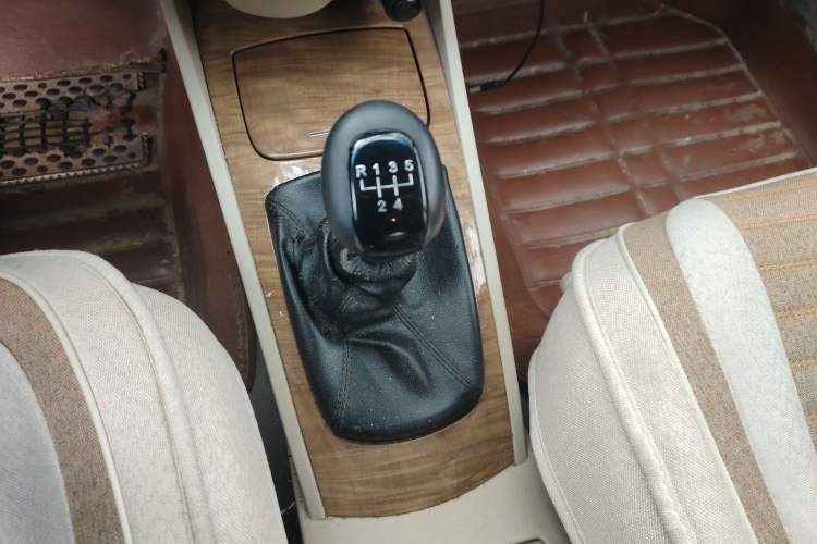 Used Buick Excelle 2015 1.5L Manual Classic Trim