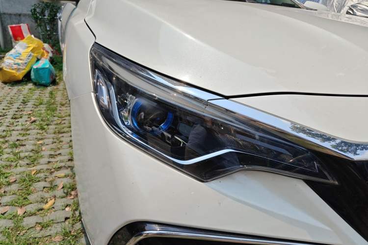 Used Venucia D60EV 2022 Standard Range Smart Drive Version Right Front Headlight