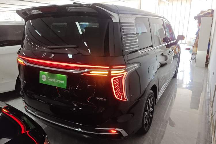 Used Hongqi HQ9 2023 2.0T Smart Connect Flagship Edition Rear Right 45 Deg