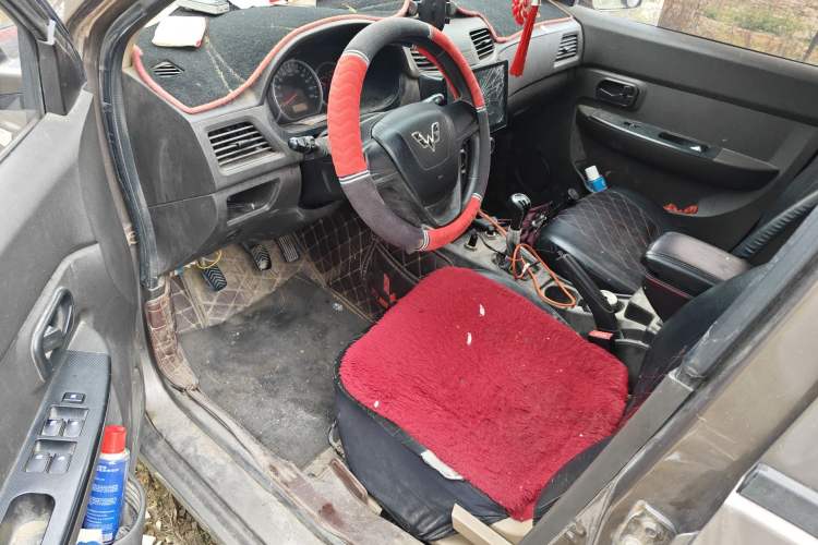 Used Wuling Hongguang 2016 1.5L Restyled S Comfort Version Driver Seat