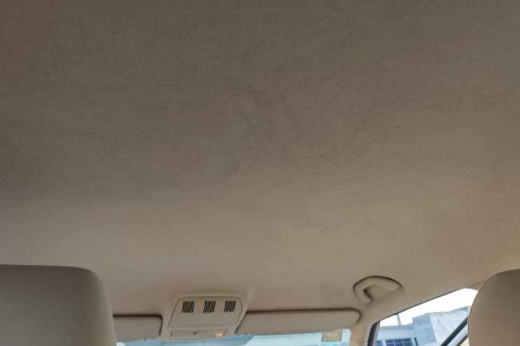 Used Skoda Fabia 2014 1.4L Manual Crystal Edition
