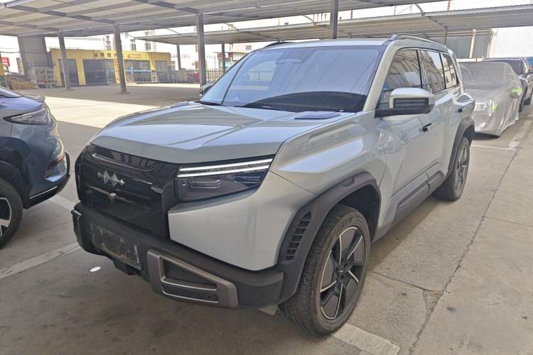 Used Formula Leopard Titanium 3 2025 501KM All-Wheel Drive Intelligent Driving Ultra Version