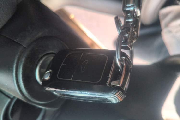 Used Chevrolet Malibu 2012 2.0L Automatic Luxury Edition Vehicle Key