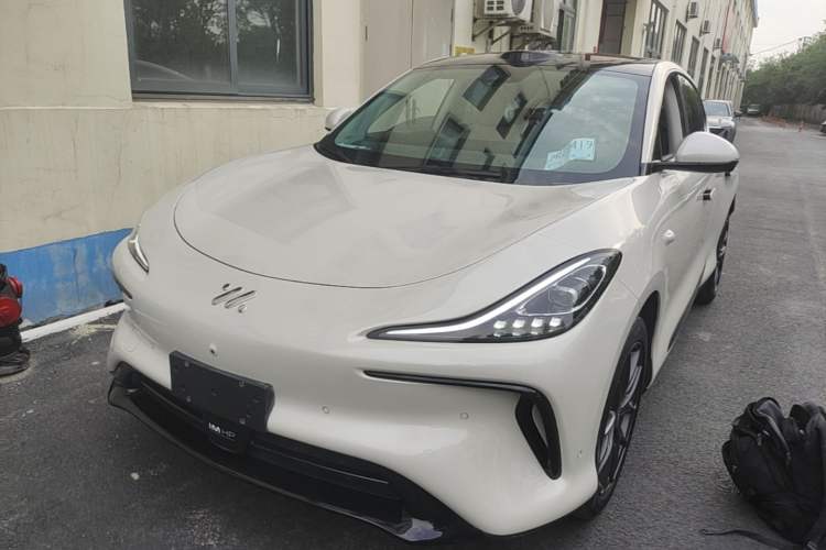 Used IM LS6 2023 Max Standard Edition