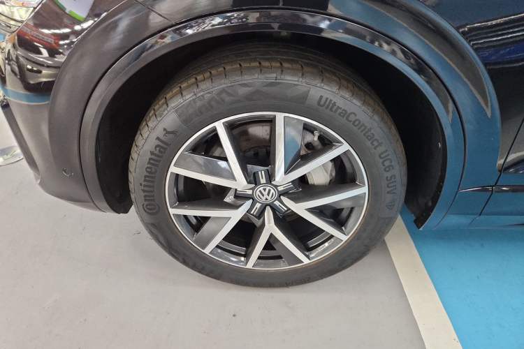 Used Volkswagen Touareg 2020 3.0 TSI Luxury Edition China VI