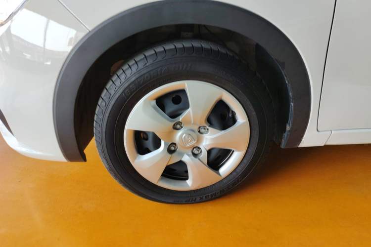 Used Baojun 310 2016 1.2L manual Comfort trim level