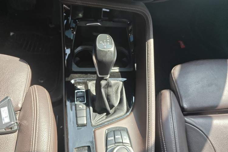 Used BMW X1 2016 sDrive18Li Luxury Model
