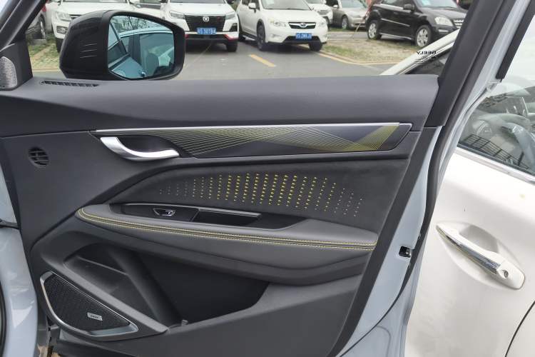 Used Geely Auto Monjaro S 2021 2.0TD Automatic Two-Wheel Drive Lightning Edition
