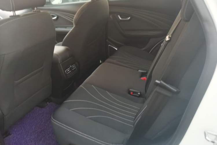 Used JETOUR X70M 2021 1.5T DCT Luxury Partner Model 5 Seats