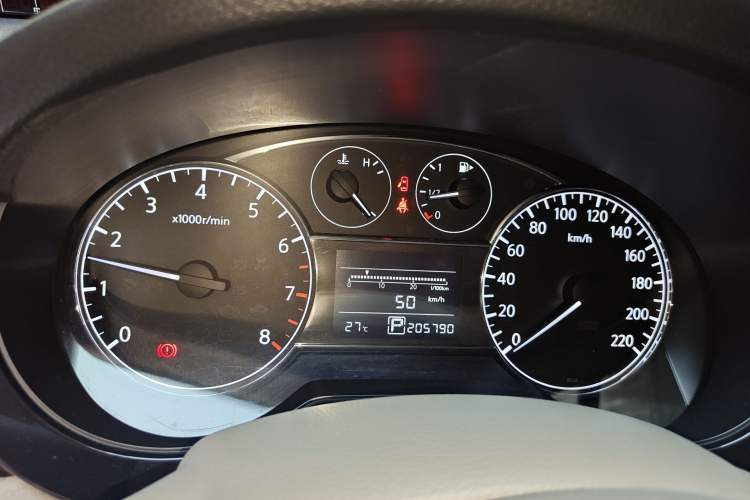 Used Nissan Tiida 2011 1.6L CVT Smart Version Instrument Cluster