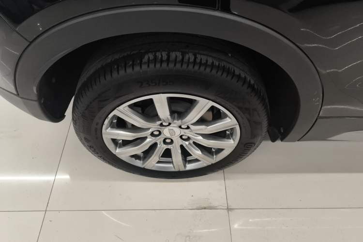 Used Cadillac XT4 2021 28T Two-Wheel Drive Luxury Version
