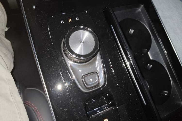 Used AION V 2021 Evolution Edition 70 Intelligent Leading Edition Gear Lever