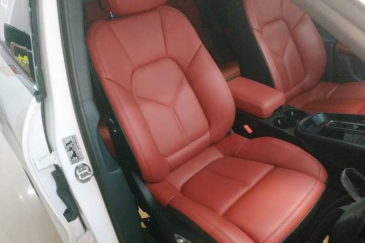 Used Porsche Macan 2024 Macan 2.0T