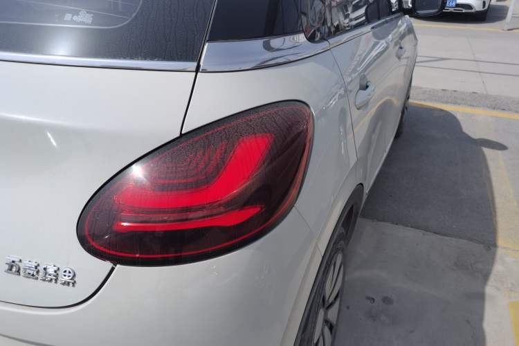 Used Wuling Bingo 2023 333 km Lingxi Connected Version
