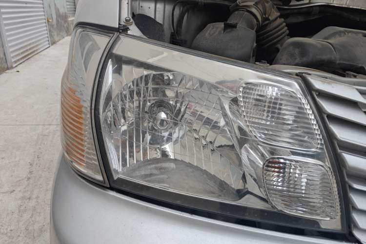 Used Jinbei Express 2020 2.0L Upgraded Version China VI Standard 6-Seater 1TZS