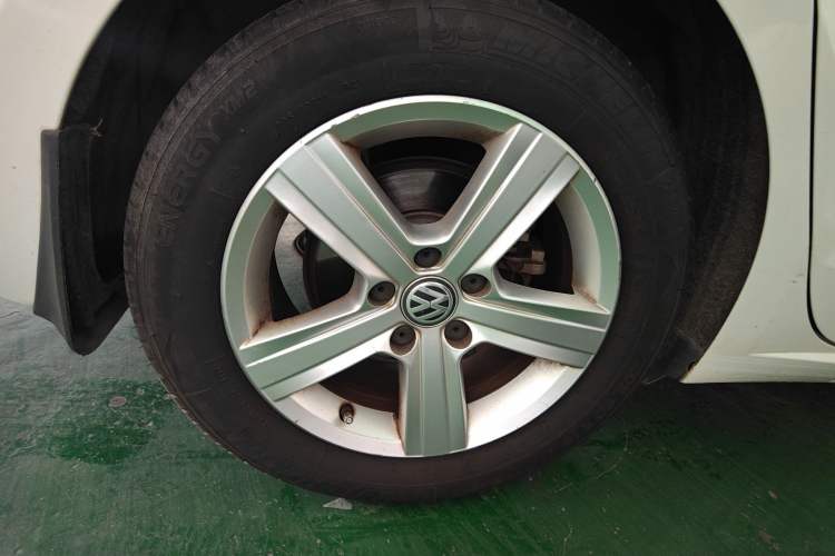 Used Volkswagen Lamando 2017 230TSI DSG Fashion Edition
