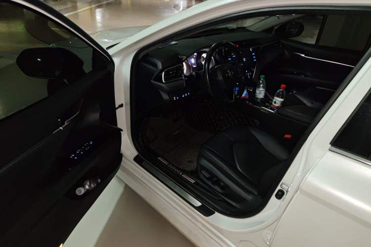 Used Toyota Camry 2019 2.0G Luxury Edition China VI Standard
