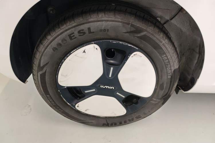 Used CHANGAN NEVO Lumin 2022 210km Sweet Edition Right Rear Wheel Hub