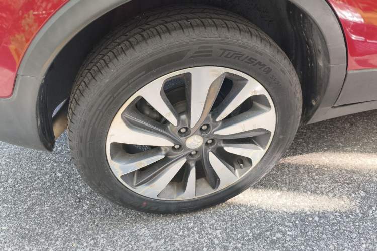 Used Buick Encore 2018 18T Automatic Two-Wheel Drive Urban Elite Model
