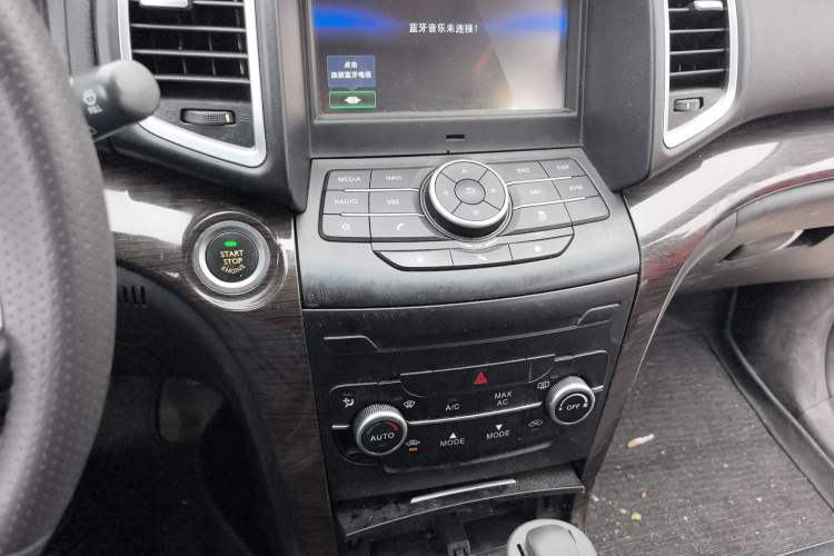 Used HYOSOW S6 2016 1.5T Manual Leading Model Audio And AC Panel