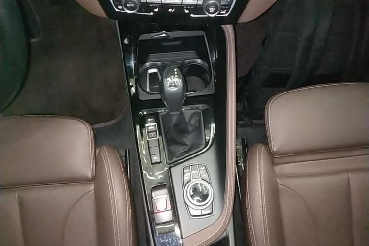 Used BMW X1 2018 xDrive20Li Luxury Edition
