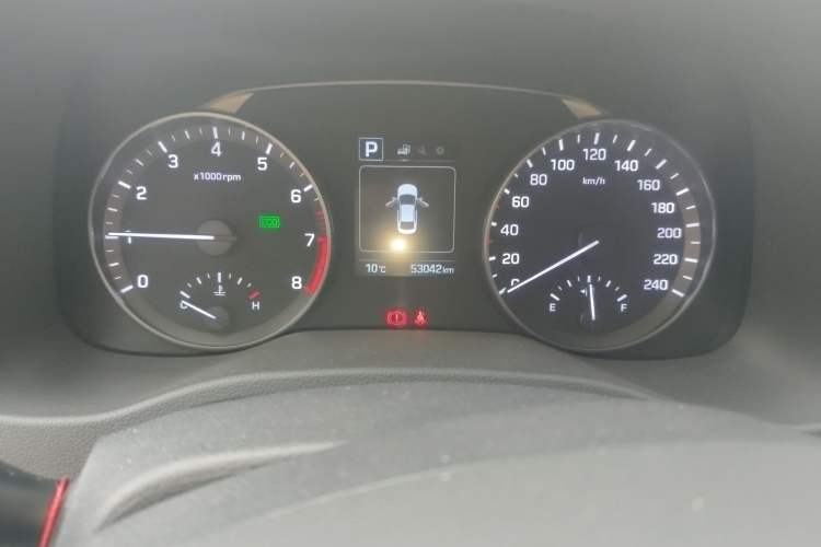 Used Hyundai Elantra (6th Generation / Lingdong) 2016 1.6L Automatic ZhiXuan – Elite Version
