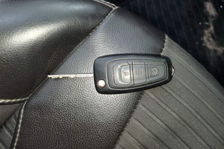 Used Ford Focus 2015 Sedan 1.6L Automatic Trend Model