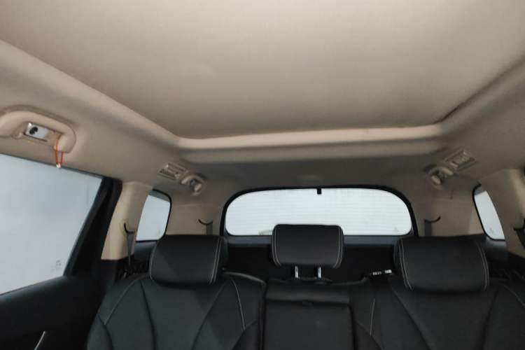 Used BYD Song MAX 2017 1.5T Automatic Smart Connect Elite 7-Seater Headliner