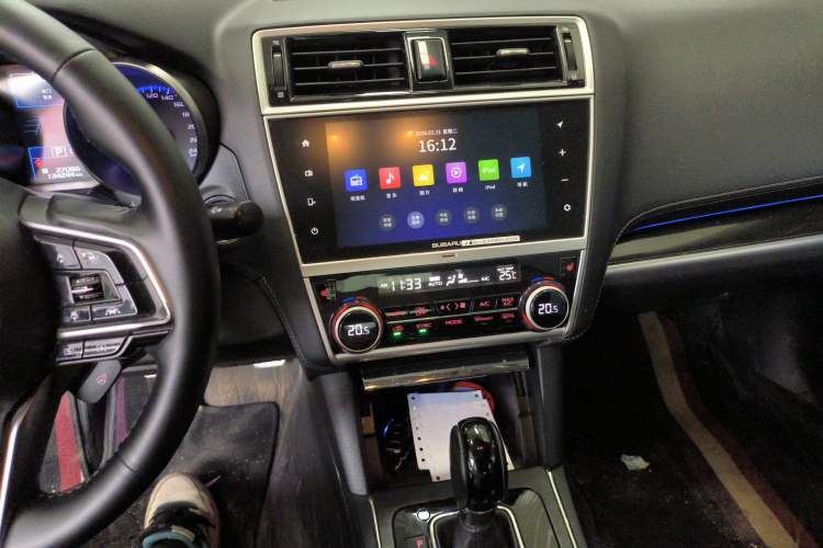 Used Subaru Legacy 2018 2.5i All-Wheel-Drive Prestige Edition EyeSight Audio And AC Panel