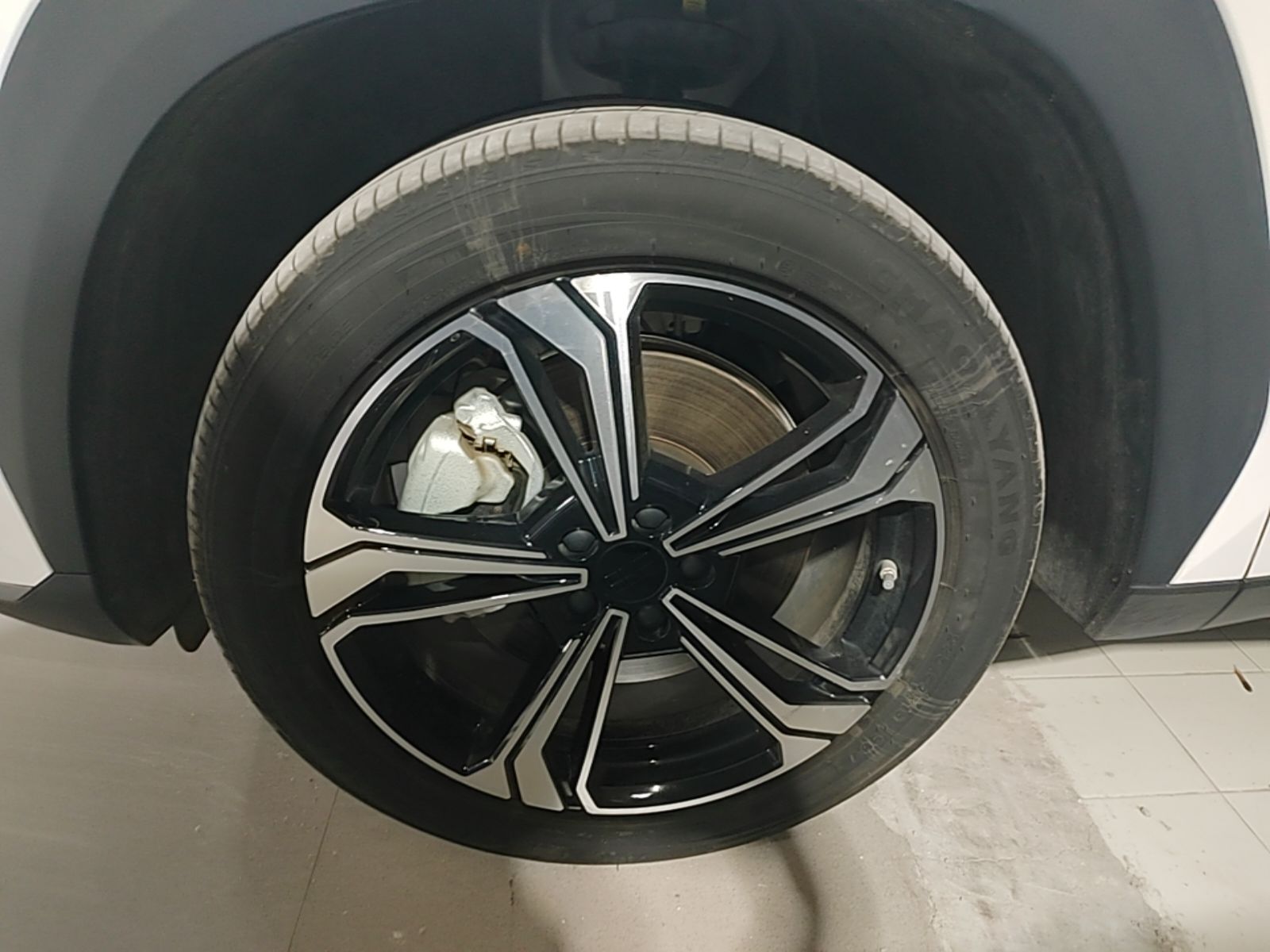 Geely Galaxy L7 2024 1.5T 115 km PLUS Dragon Edition — снимка 10