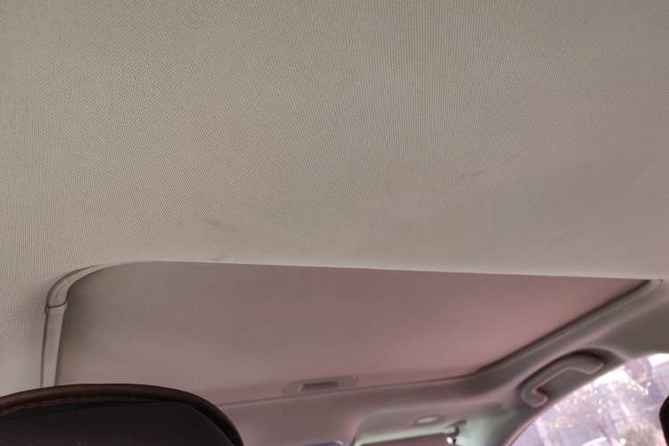 Used BYD Song New Energy 2017 Song DM 1.5TID All-Wheel Drive Luxury Model Headliner