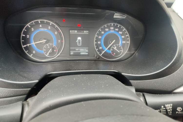 Used Dongfeng Fengon S560 2018 1.8L Manual Urban Model 7 Seats Odometer Close Up