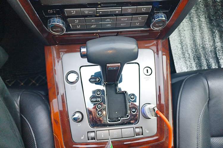 Used Volkswagen Phaeton 2012 3.0L Business Edition