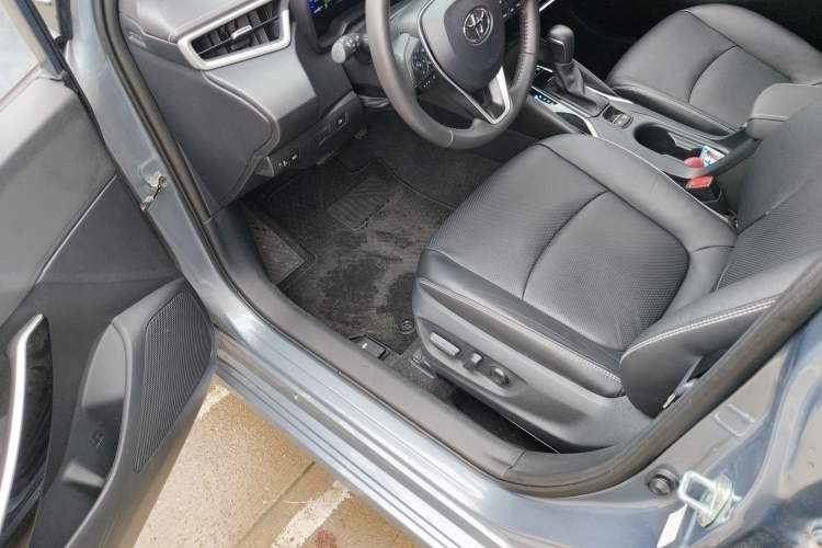 Used Toyota Corolla 2019 Dual-Engine 1.8L E-CVT Flagship Edition Driver Seat