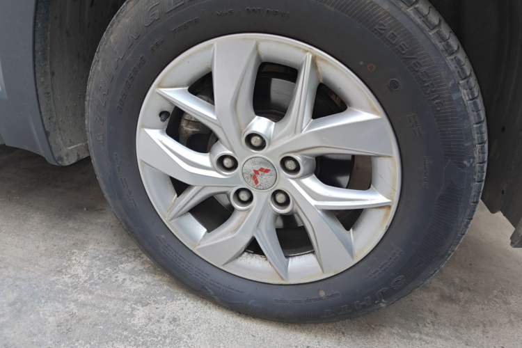 Used Wuling Hongguang S3 2019 1.5L Manual Standard Version China VI Standard
