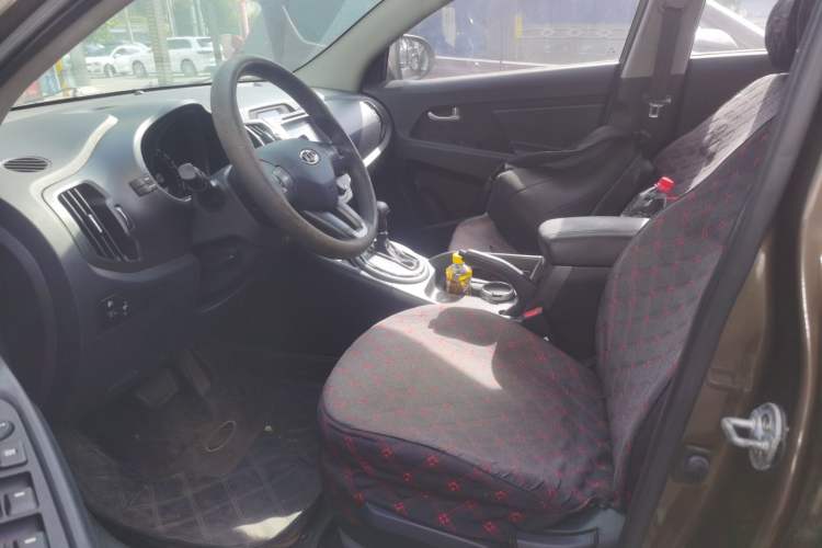 Used Kia Sportage R 2012 2.0L Automatic Two-Wheel Drive GL Trim
