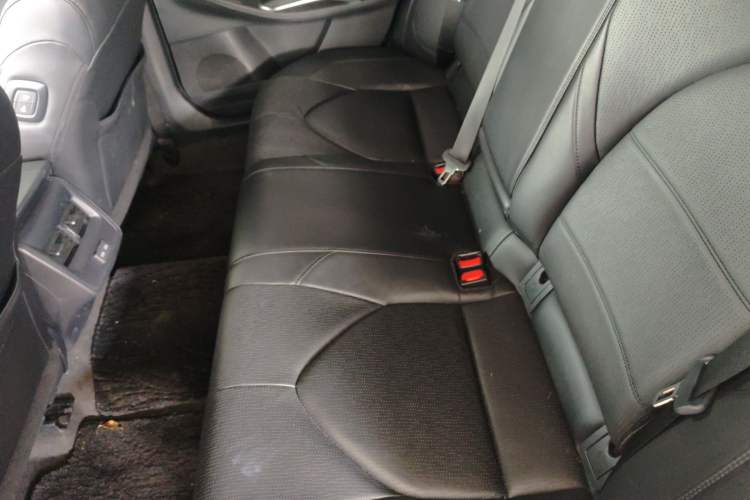 Used Toyota Avalon 2022 Dual-Engine 2.5L Luxury Edition Left Rear Seat