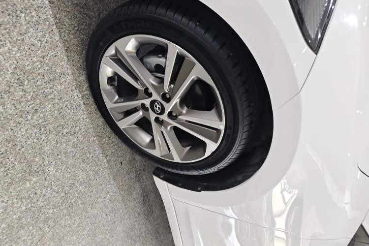 Used Hyundai Elantra (6th Generation / Lingdong) 2016 1.6L Automatic ZhiXuan – Elite Version