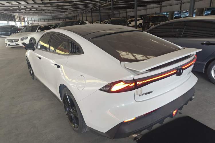 Used CHANGAN UNI-V 2022 1.5T Smart Navigation Version Rear Left 45 Deg