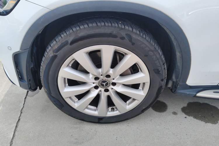 Used Mercedes-Benz GLC Coupe 2020 GLC 260 4MATIC Coupe SUV Left Front Wheel Hub